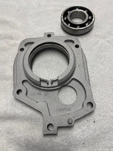 Muncie M20 M21 M22 4 Speed Transmission Mid-plate, Snap Ring & Bearing 3831752 - Picture 1 of 3