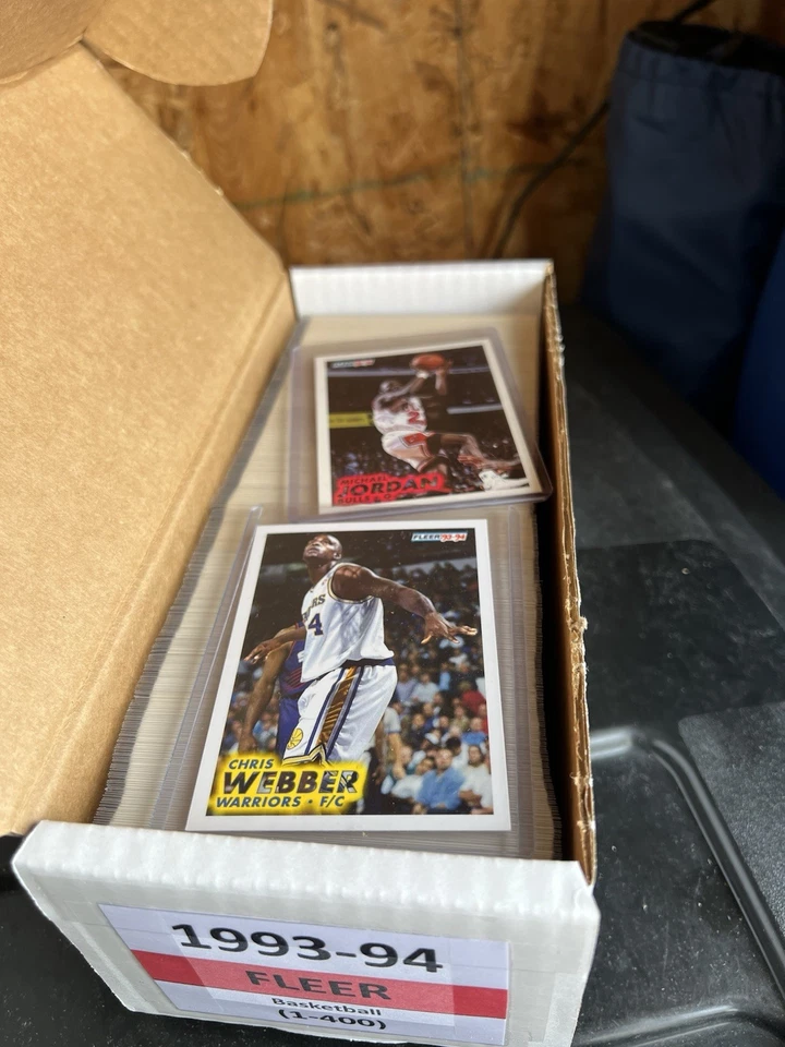 Juego completo de baloncesto FLEER 1993-94 (1-400) Foto 1 de 1