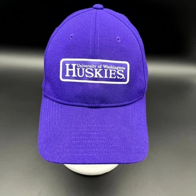 Gorra University of Washington Huskies Adidas Hombres S/M Púrpura Ajustada Gorra Bordada Foto 1 de 4