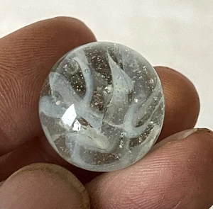 Vintage klar weiß ~ 7/8" niederländisches Schleierglas Drahtziehspielzeug Glasmurmel um 1950 #957 - Bild 1 von 11