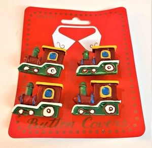 Juego de cuatro fundas vintage con botones de Navidad para vacaciones - trenes de juguete festivos - Imagen 1 de 4