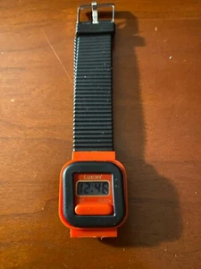 Red And Black Generic “Luxury” Watch Dead Stock 1980s Funky - Picture 1 of 2