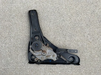 89 90 91 92 93 94 Geo Metro 4 Door Front Right Seat Recline Hinge Recliner Foto 1 de 2