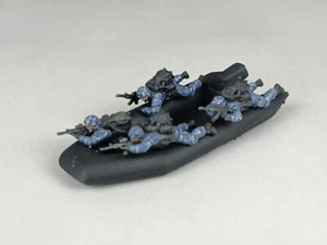 1/72 Built COD Style U.S Navy Assault Infiltrated Team 4 Figures w/Rubber Boat - Picture 1 of 18