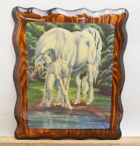 Vintage 1982 Sue Dawe Unicorn Wall Art Lacquer Wood Plaque Tender Mom w baby - Bild 1 von 7