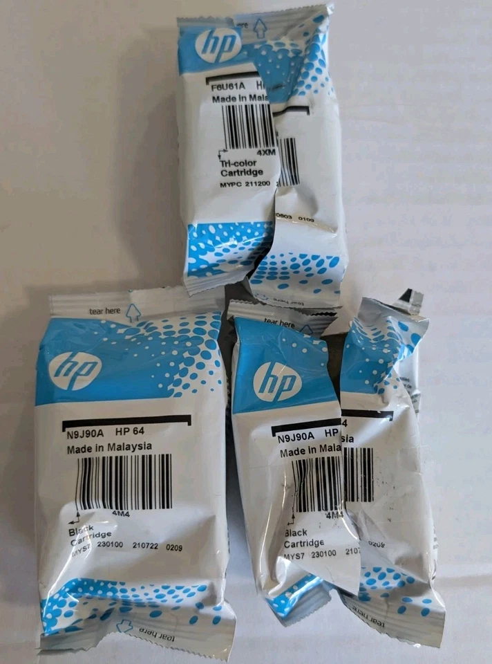 Cartuchos de tinta HP 64 2 negros y 1 tricolor (nuevos paquetes abiertos) comprados tamaño incorrecto Foto 1 de 2