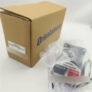 1PC New In Box VEXTA Servo Motor PH268-21B FAST SHIP#XR - Picture 1 of 2