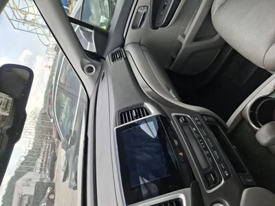 Guantera Honda Pilot 2016 4 puertas gris usada OEM 260.HO1616 3598565 Foto 1 de 4