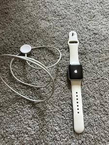 Original Apple Watch 1st 38mm Stainless Steel - Picture 1 of 2