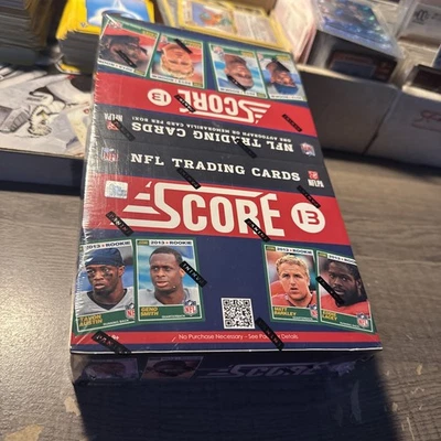 2013 SCORE FOOTBALL HOBBY BOX NEW FACTORY SEALED AUTO OR RELIC PER BOX KELCE RC - Image 1 of 4