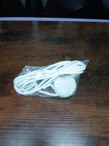 Pelican Gameboy Advance Game Boy Color GBA/GBC Link Cable Pre-owned - Picture 1 of 5
