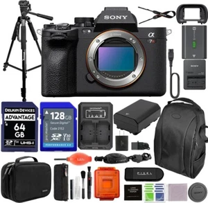 Sony a7R V Full-Frame Mirrorless Camera (ILCE7RM5/B) Bundle | Sony Alpha a7RV - Picture 1 of 6