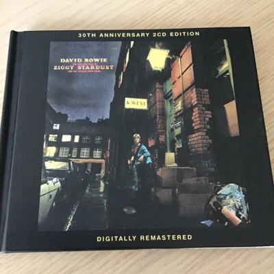 David Bowie Ziggy Stardust digitally remastered double CD /30th anniversary edit - image 1 of 4