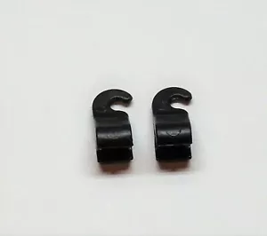 2 x WAFFEN SCHILD HALTERUNG SCHWARZ FÜR PIN PLAYMOBIL zu Gürtel Kragen Figur C05 - Picture 1 of 3