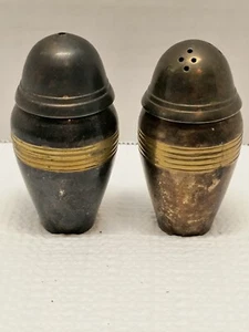 Metal Salt and Pepper Shaker Made in India 3" Tall - Picture 1 of 8