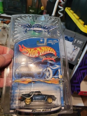 Hot Wheels 2001 Final Run Porsche 911 #6/12 1:64 Sealed NIP - Image 1 of 2
