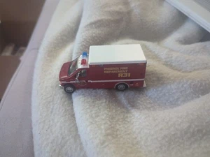 NEW! Code 3 Collectibles Phoenix Ford E-350 Ambulance R31 (12064) - Picture 1 of 1