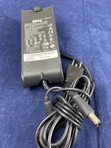 Genuine Dell PA-1900-02D 90W Latitude AC Power Adapter 19.5V 4.62A 9T215 - Picture 1 of 4