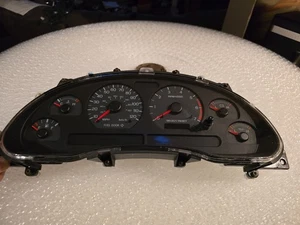 99-04 FORD MUSTANG INSTRUMENT CLUSTER SPEEDOMETER OEM XR3F-10894, F4ZF-10B885-A - Picture 1 of 9