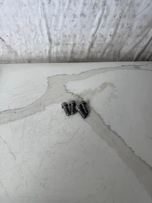 Suzuki GSXR600 GSXR750 GSXR 600 750 2006-2007 subchasis pernos submarco 06 07 Foto 1 de 3