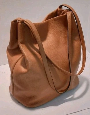 NUEVO SIN ETIQUETAS BOLSO DE MANO DE CUERO GRANULADO SUAVE BOLSO BANDOLERA DISEÑADOR KATTEE Foto 1 de 4