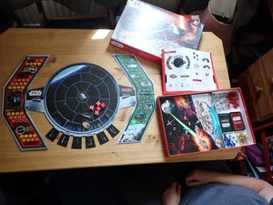 Star Wars Risk Board Game Reimagined Galactic Risk 2014 Complete VGC - Picture 1 of 7