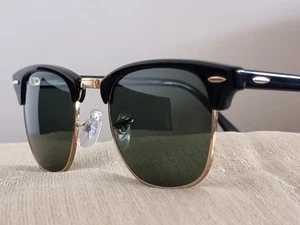 Ray Ban RB3016 CLUB MASTER SONNENBRILLE SCHWARZ UND GOLD EIN MODISCHER & URLAUBSKLASSIKER - Bild 1 von 12