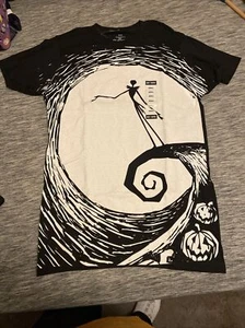 THE NIGHTMARE BEFORE CHRISTMAS JACK SKELLINGTON TEE NWT - Picture 1 of 1