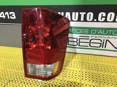 Used Right Tail Light Assembly fits: 2014 Nissan Titan quarter panel mounted w/u Foto 1 de 4