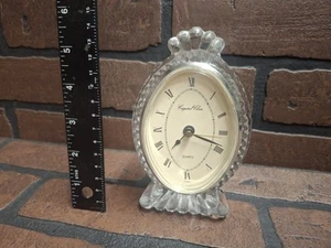 Crystal Clear desk Clock Works Battery Operated - Picture 1 of 3