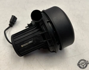 2013-2021 AUDI A8 A8L 3.0L - AUXILIARY SECONDARY AIR INJECTION SMOG PUMP OEM - Picture 1 of 9