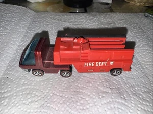Vintage Orignal 1969 Hot Wheels Redline heavyweights Fire Dept. Truck Excellent - Picture 1 of 5