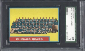 1962 Topps football card #25 Team, Chicago Bears graded SGC 7 - Picture 1 of 2
