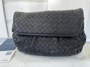 Bottega Veneta Vintage Black Leather Crossbody Shoulder Bag - Picture 1 of 15