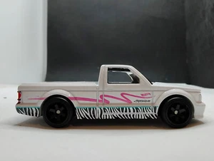 2024 HOT WHEELS PROTOTYPE FACTORY TEST RUN RIVET White '91 GMC Syclone - RR.J479 - Picture 1 of 8