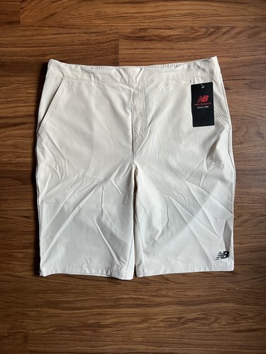 *Nuovo con etichette* New Balance Pantaloncini Elasticizzati da Ragazzo Leggeri Performance Calm Taupe Taglia XL