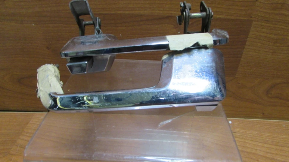 Mercury Cougar 1969-1970 manijas de puerta exterior conductores y pasajeros L & R Foto 1 de 4