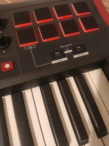 IMPULSE 25 Controller Keyboard/DJ CONTROLLER NOVATION - Picture 1 of 19