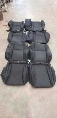 Toyota Rav4 XLE 2013-18 OEM repuesto fundas de asiento negras Foto 1 de 4