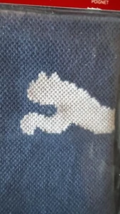 Schweißband in einem schönen blau mit einem weißen Logo von Puma - Bild 1 von 3