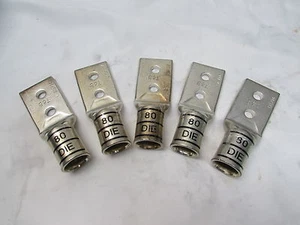 THOMAS & BETTS 256-30695-439 2-LOCH-CRIMPÖSEN 80 SCHWARZ 500 MCM (5 STÜCK) ***NEU IM KARTON*** - Bild 1 von 6