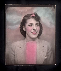 PRECIOUS PINK LIPS & SWEATER WOMAN TENDER SMILE ~ 1930s TINTED PHOTOBOOTH PHOTO - Picture 1 of 1