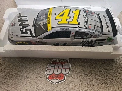 2014 Kurt Busch 41 Haas Automation 500th Start Dual Autografiado 1/24 Lionel Raro Foto 1 de 4