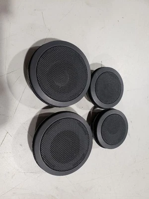 Juego de altavoces puerta delantera izquierda y derecha - BMW 323IS E36 M52 1999 - OEM 8362958 Foto 1 de 4