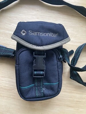 SAMSONITE Small Black Camera Bag W/Shoulder Strap & Waist Loop - Image 1 of 4