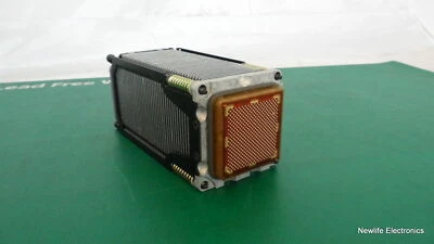 HP A6146-69001 PA-8600 550MHz Processor (1.5MB Cache) A6146-04001, A6146A - Image 1 of 4