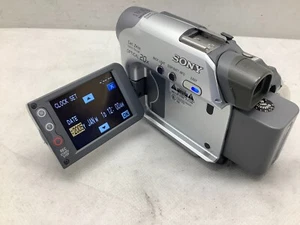 Sony HandyCam DCR-HC32 Mini DV Camcorder Bundle 20x Zoom - Picture 1 of 8