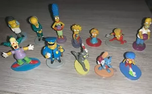 Figurine Bip Holland I Simpson vintage 2000 su supporti - Foto 1 di 8