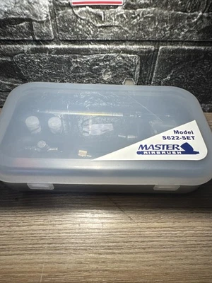 Model S622  Master Airbrush Set Siphon Feed Airbrush - Image 1 of 4
