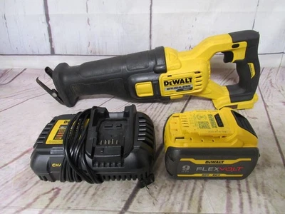 Dewalt reciprocating saw DCS389 - Image 1 of 4